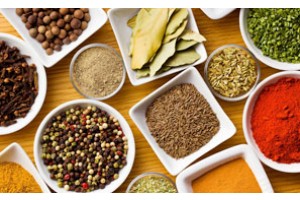 Специи и продукты, которые помогут избавиться от обильных кровотечений